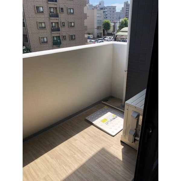 名古屋市中区富士見町の賃貸マンションのバルコニー