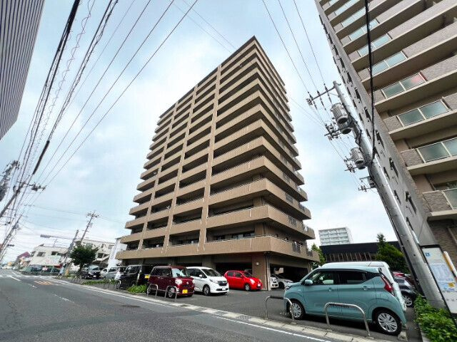 リビンコート問屋町WESTの外観