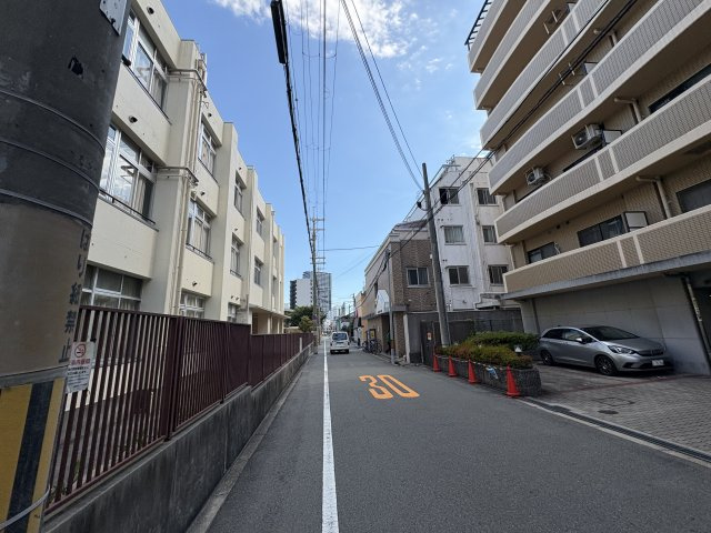 センチュリー十三の外観
