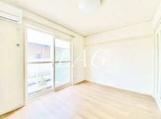 【居間・リビング】 | ガーデン谷川 | 洋室のお部屋です。