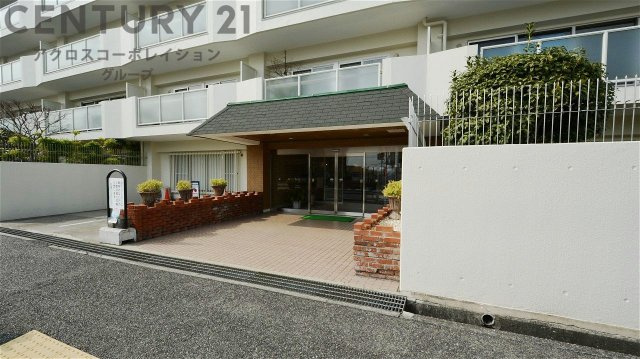 当日見学可能ですので、見学希望の際はお気軽にお問い合わせください。ネットからの見学予約も便利です♪
