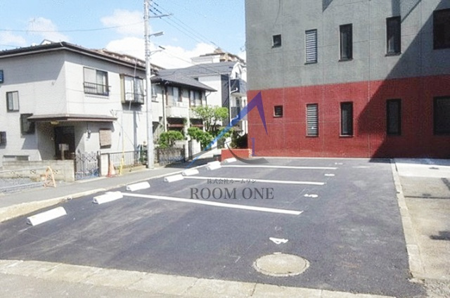 エトワール多摩川の駐車場|駐車場です。