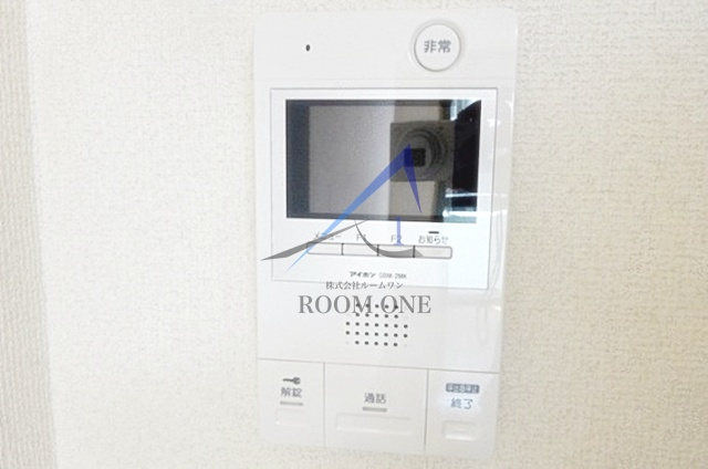 エトワール多摩川のセキュリティ|モニター付きインターホンです。