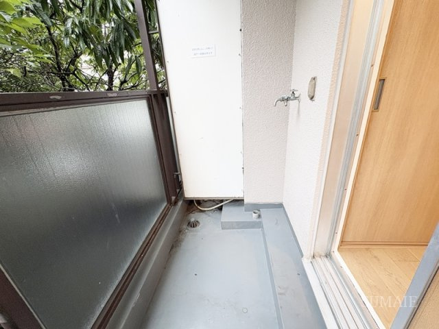 本橋マンションの設備|洗濯機置き場です☆