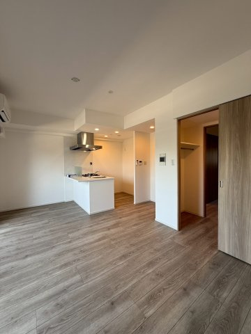 S-RESIDENCE桜本町awesome　名古屋市賃貸　仲介手数料無料の居間・リビング
