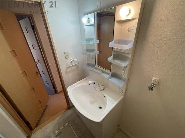 独立洗面化粧台付きでおすすめです！