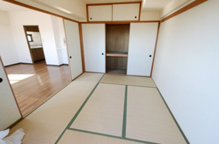 マルシェ伊丹　の和室