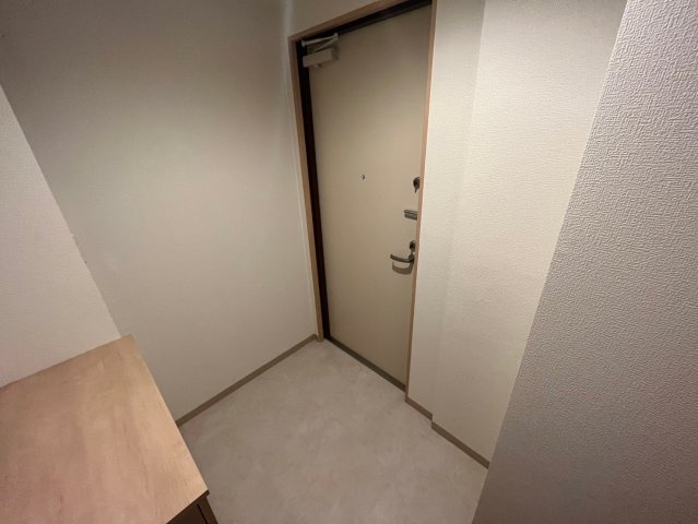 サンビルダープラス磯上ベースの玄関