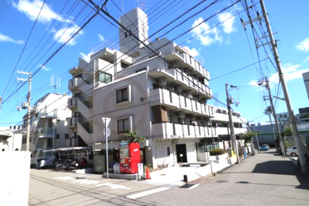 アルテハイム灘の外観