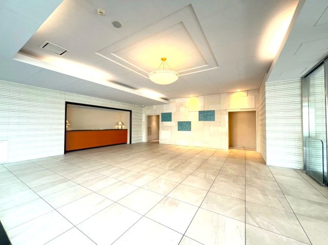 【エントランス】 | アトムセレクト　プレミアムレジデンス千葉県立美術館前