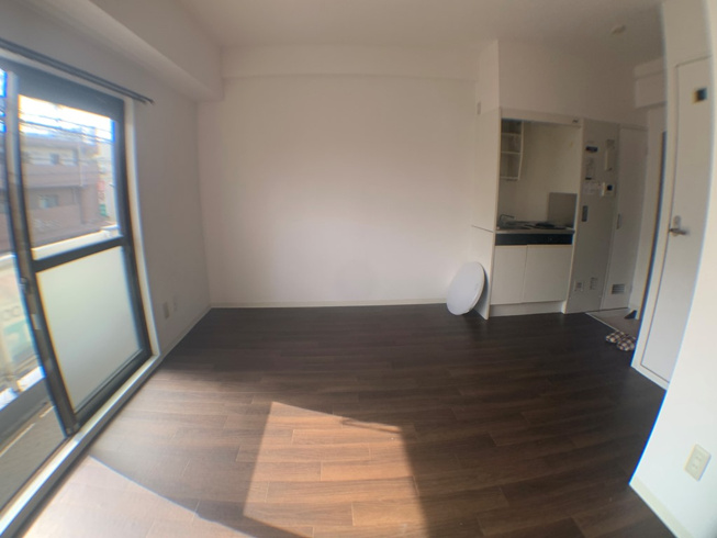 南向きで日当たり良好なお部屋です♪
