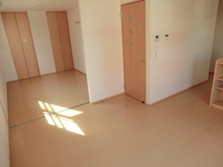 シリエジオ甲子園六番館の居間
