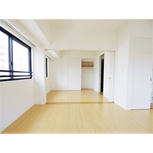 名古屋市中区富士見町の賃貸マンションの居間・リビング