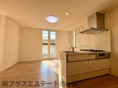 【居間・リビング】 | 芦原通レジデンス