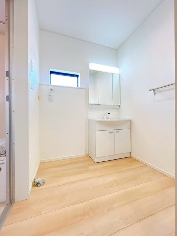 【独立洗面台】 | 高崎市吉井町本郷　新築住宅 | 同社施工例
