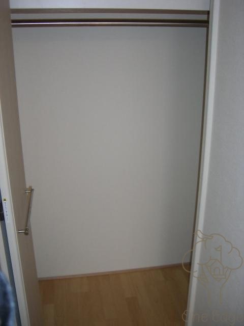 クレグラン北梅田の収納