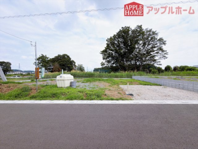 [新築住宅] 比企郡滑川町月輪 第3期 全2棟の前面道路含む現地写真