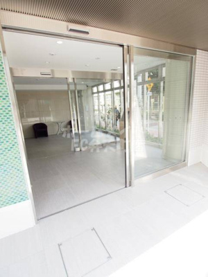 【エントランス】 | ブラン弁天町駅前