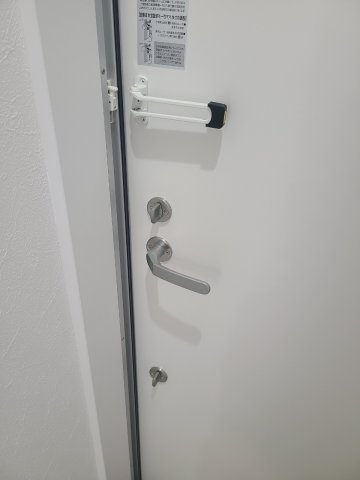グランクオール北池袋の玄関