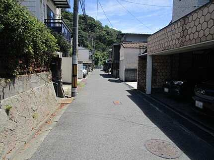 東区山根町の周辺