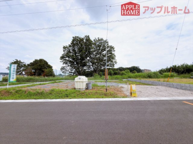 [新築住宅] 比企郡滑川町月輪 第3期 全2棟の前面道路含む現地写真