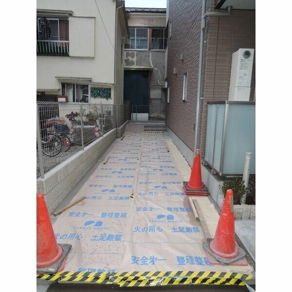 Y’s Terrace（ワイズテラス）のエントランス