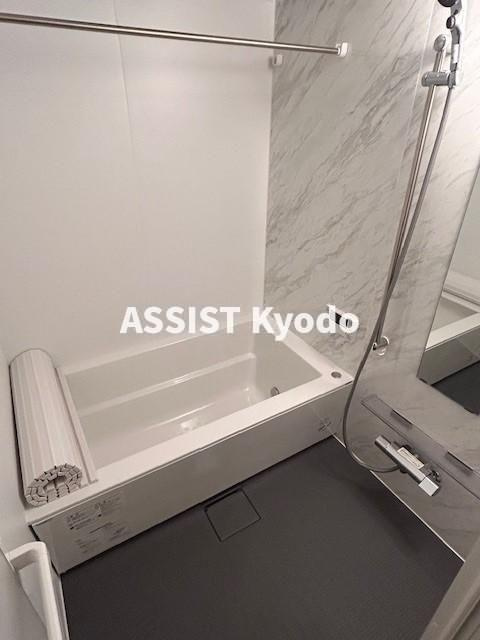 アイフラットの浴室