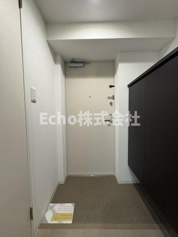SERENiTE本町エコートの玄関