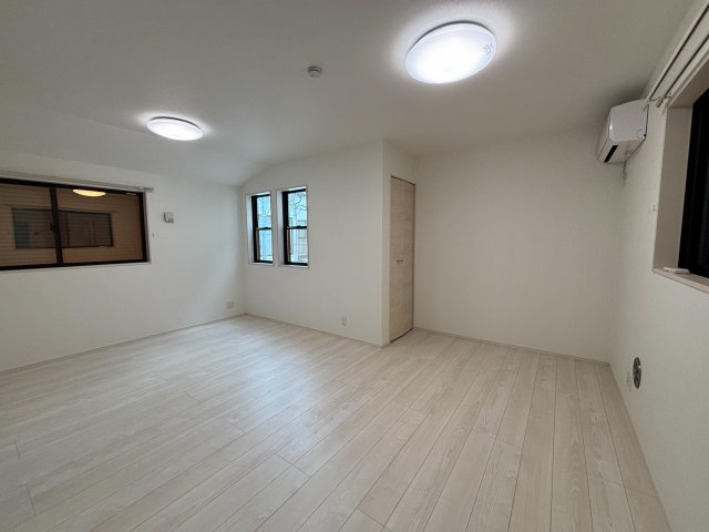 東京都葛飾区西新小岩5丁目新築戸建　A棟の居間・リビング