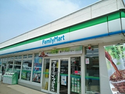 【周辺】 | メゾン・ド・Ａ | ファミリーマート下野仁良川店まで550m