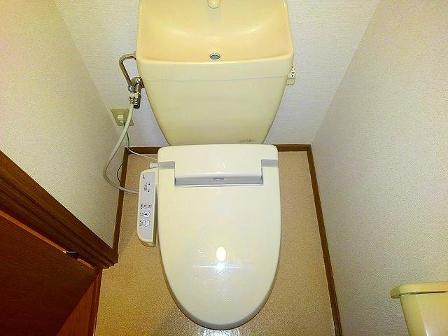 【トイレ】 | ヴェルドゥーラⅡ | トイレもきれいです