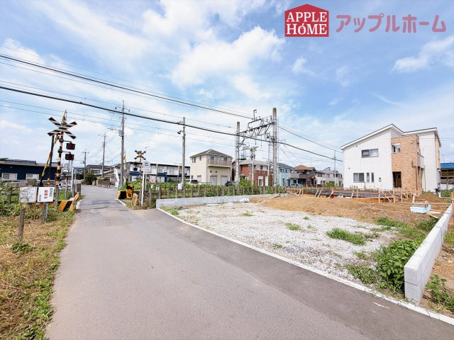 [新築住宅] 坂戸市浅羽 第1 全3棟の前面道路含む現地写真