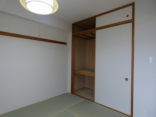 【居間・リビング】 | ライオンズマンション茅ヶ崎グランコースト | 和室　お押入付き