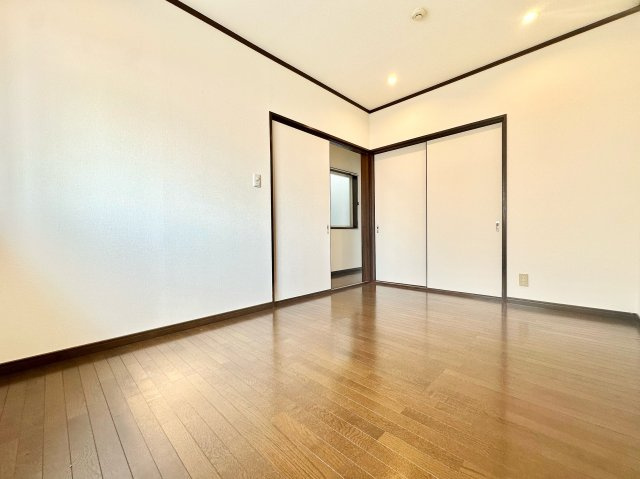 【洋室】の画像