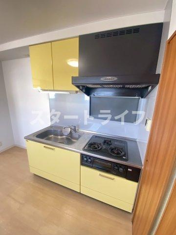 大阪市淀川区三国本町１丁目の賃貸マンションのキッチン