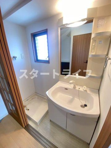 大阪市淀川区三国本町１丁目の賃貸マンションの洗面所