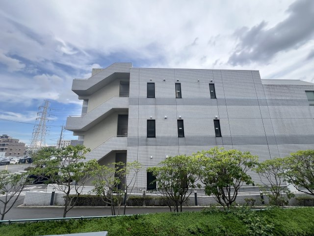 最寄り駅は大倉山。新横浜駅も徒歩圏内！ドンキに関してはもはや庭！急遽必要なものも結構な確率で揃えられる強～い味方♪アイス溶けずに持って帰れます☆な【リフォーム／藤和大倉山コープ】の展望