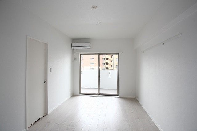  エンクレストNEO博多駅南　東住吉小学校区の居間・リビング|エンクレストNEO博多駅南