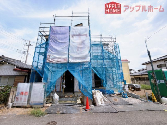 [新築住宅] 坂戸市三光町 5期 全2棟の前面道路含む現地写真