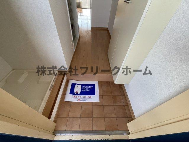 三鷹市井の頭１丁目の賃貸マンションの玄関