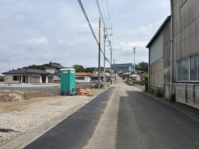【前面道路含む現地写真】 | 本庄市児玉町児玉第13  クレイドルガーデン　新築戸建　全8棟　7号棟