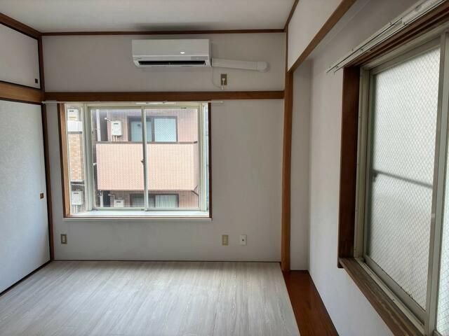 倉田ビルの寝室