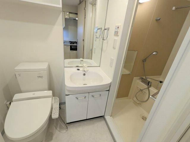 プレミアムキューブ大岡山の洗面所