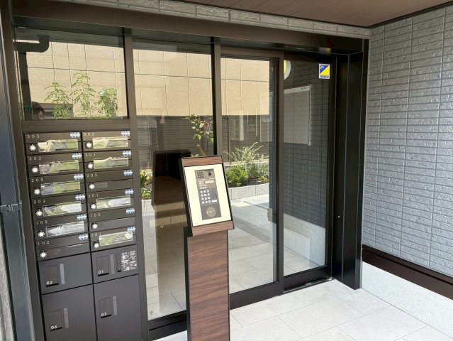 NIGAWA RESIDENCE Ⅱのエントランス|※建築中の為、実際のお部屋と仕様が異なるケースがございます。