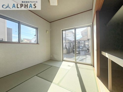 【和室】 | 加古川市尾上町養田　一戸建て | ■客間やお子様との遊び場としても使える和室スペースあり♪