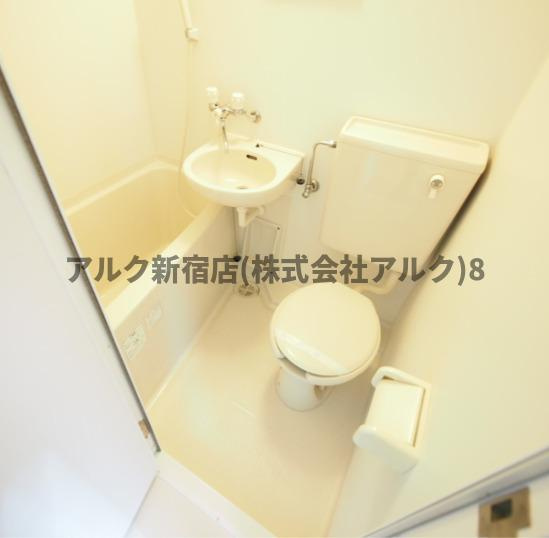 スカイコート新宿の浴室