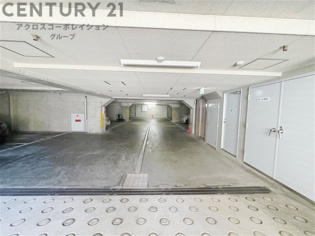 地下駐車場
