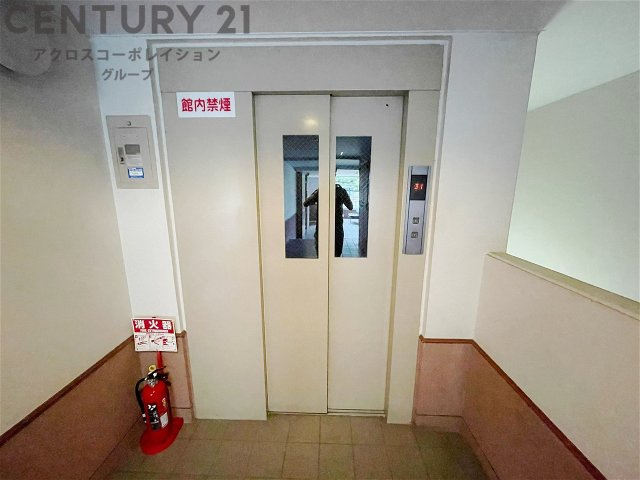 エレベーター付き
