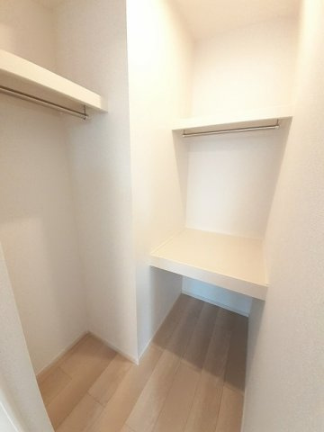 【収納】 | ホワイト　ウェル湘南Ⅱ | 十分な収納スペースがあります
