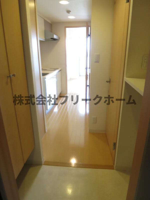 ドゥーエ武蔵小金井の玄関